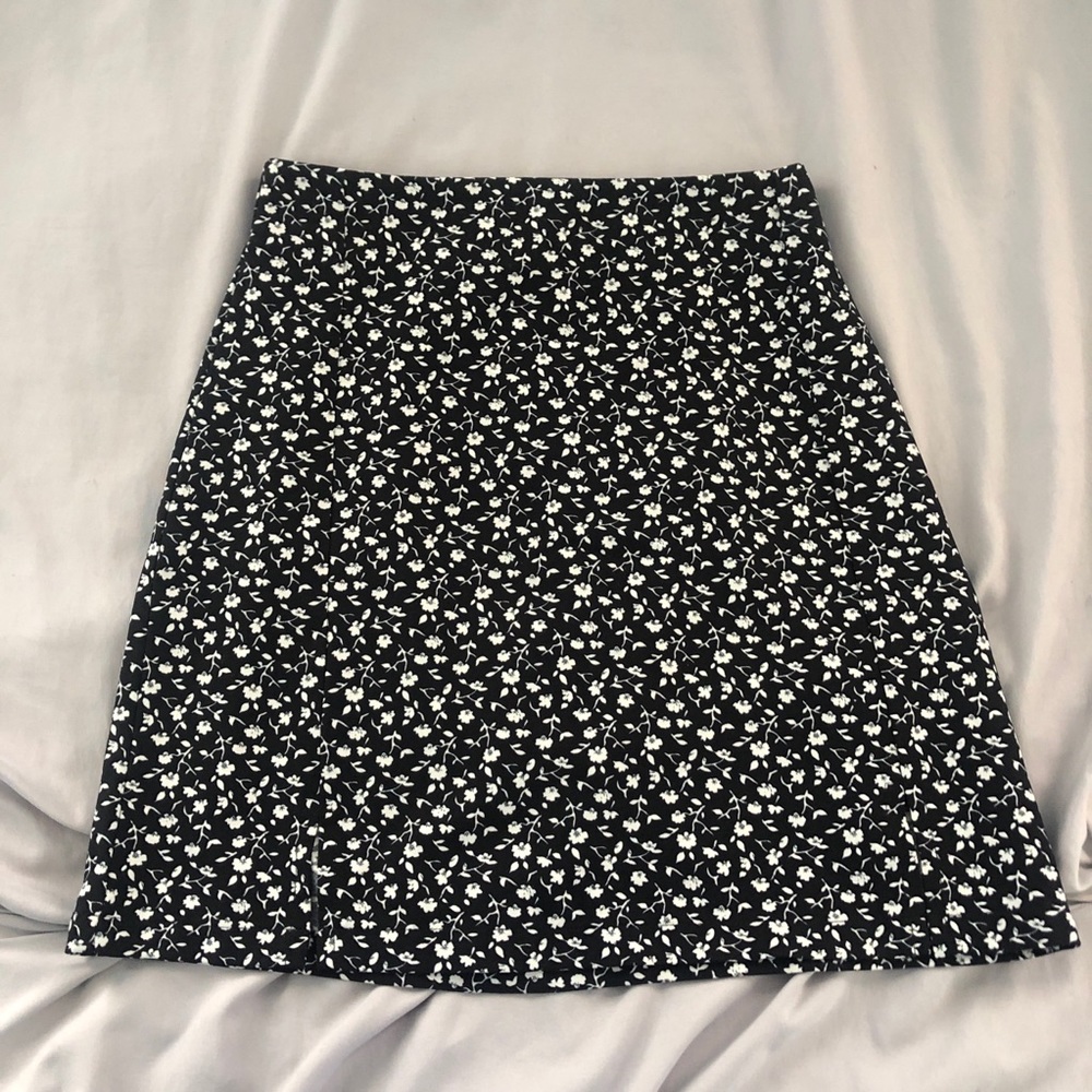 Brandy Melville Floral Mini Skirt